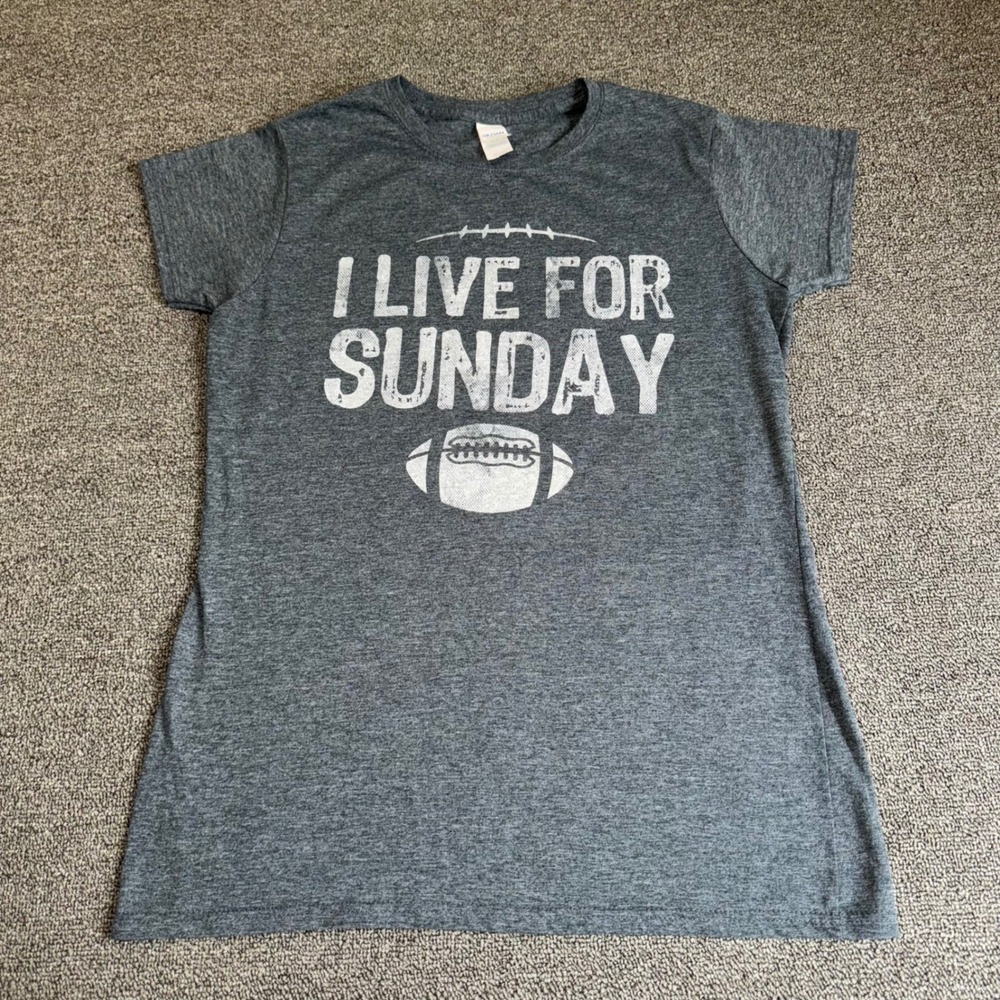Gildan Softstyle Sunday Football Graphic T-Shirt Gray Heather Women's Small